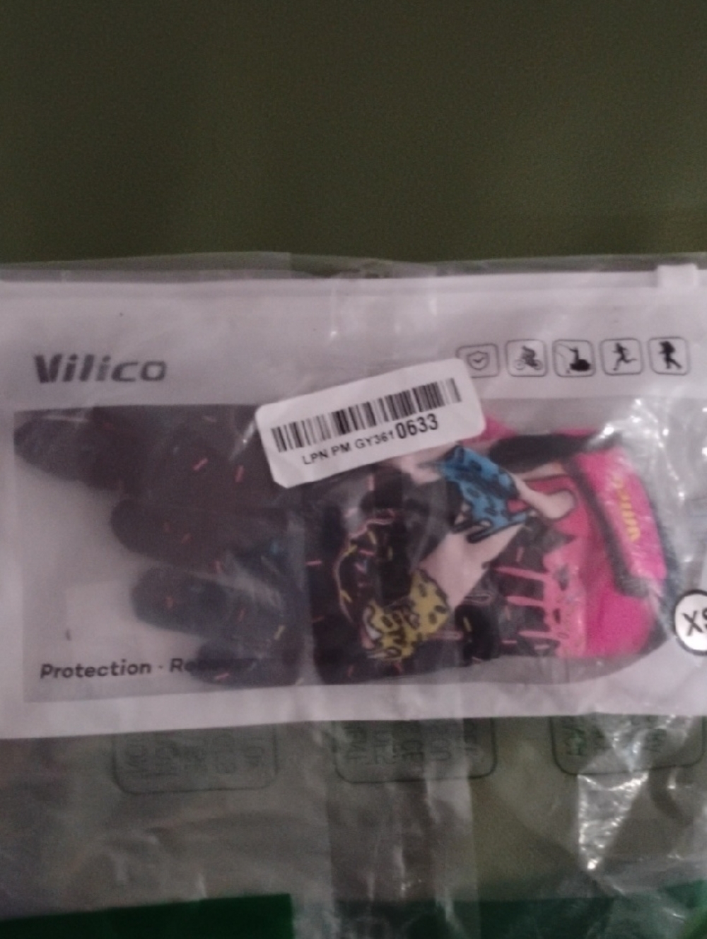NEW Vilico Gloves